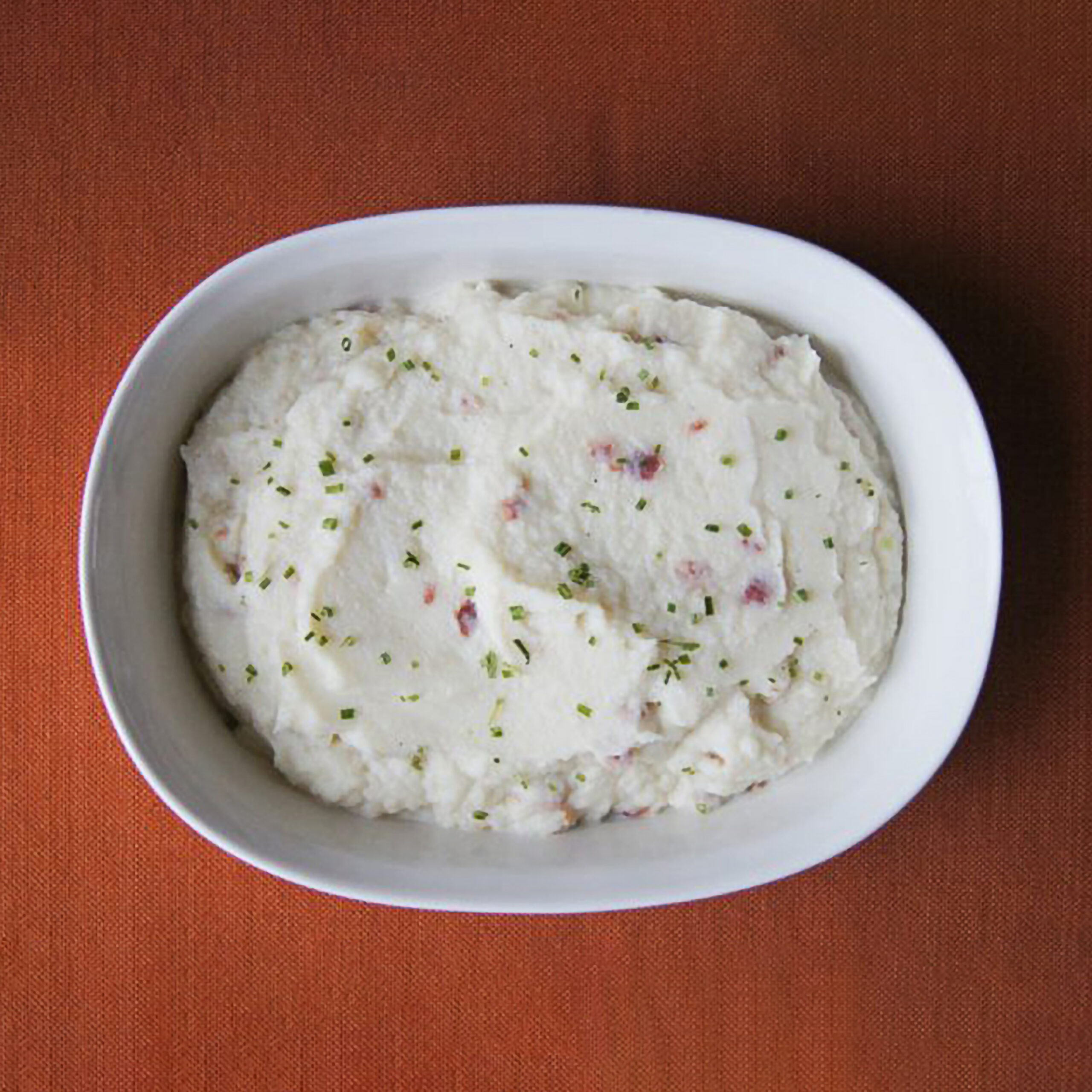 Low-carb cauliflower mashed potatoes in a bowl.